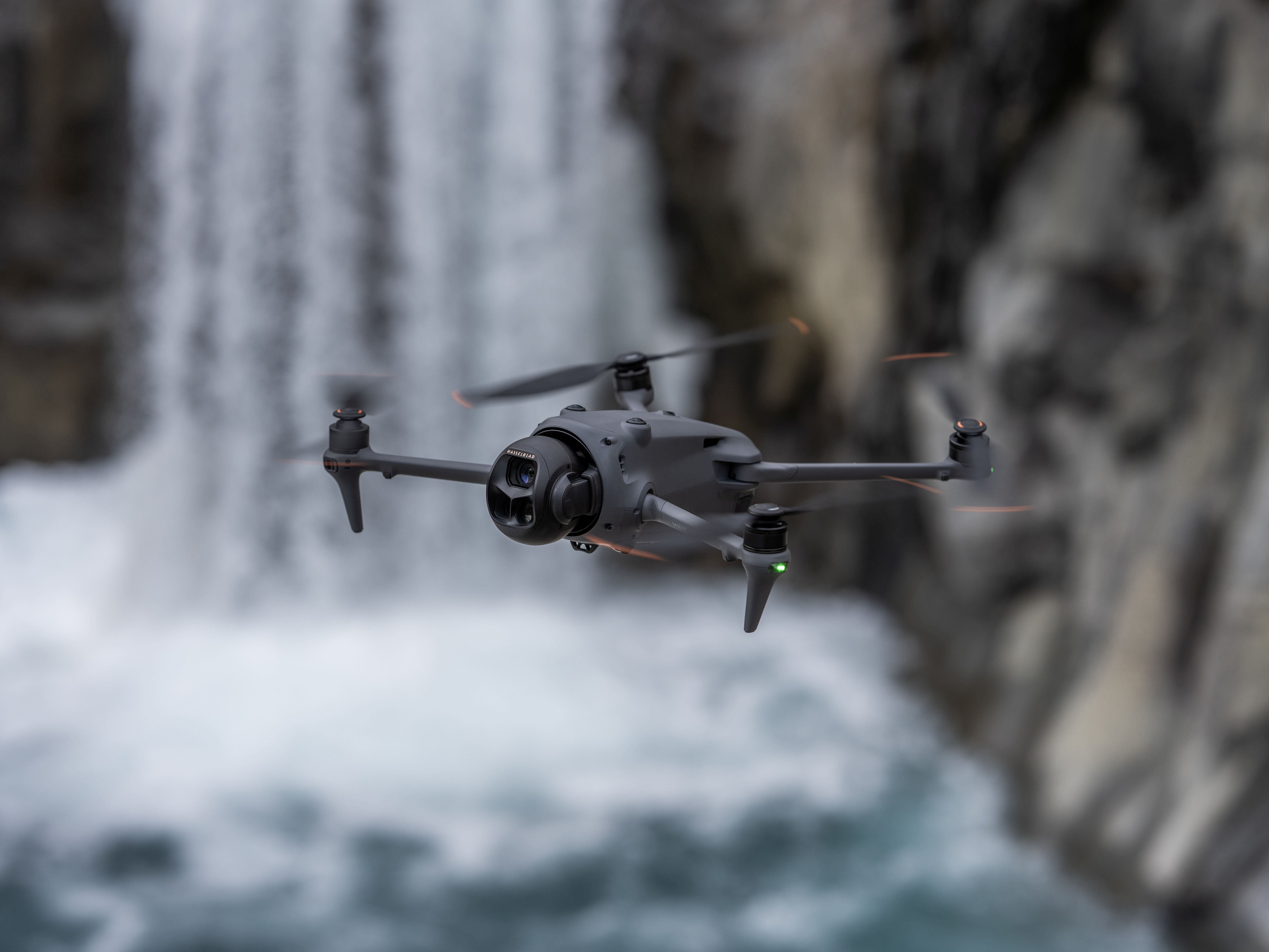 DJI Mavic 4 Pro - Roztoč svůj svět
