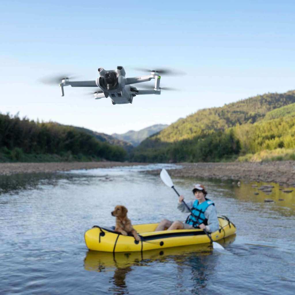 DJI Mini 3 Fly More Combo (DJI RC) 