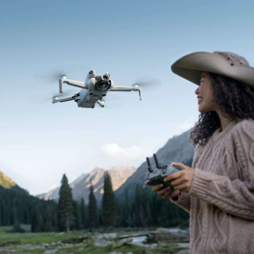 DJI Mini 4 Pro Fly More Combo (DJI RC 2) - Mega Bundle 